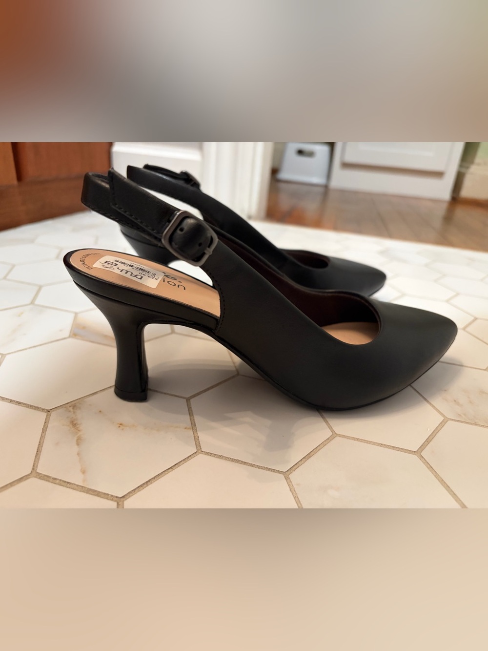 Clarks womens Slingback point Kitten Heel Pumps Kataleyna leather new 3” 8.5 - Picture 11 of 14